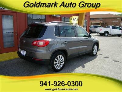 2011 Volkswagen Tiguan S   - Photo 6 - Sarasota, FL 34233