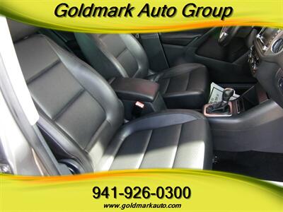 2011 Volkswagen Tiguan S   - Photo 16 - Sarasota, FL 34233