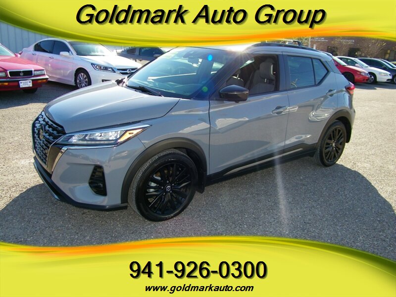 2021 Nissan Kicks SR   - Photo 1 - Sarasota, FL 34233