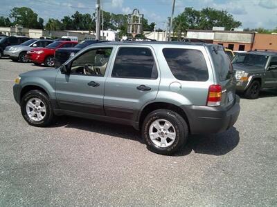2005 Ford Escape XLT - Photo 4 - Sarasota, FL 34233