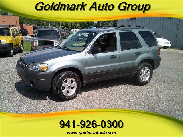 2005 Ford Escape XLT  