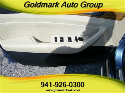 2015 Hyundai SONATA Limited   - Photo 18 - Sarasota, FL 34233