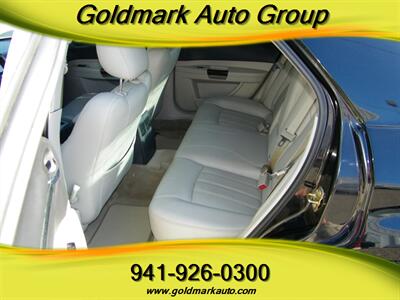 2006 Chrysler 300C   - Photo 15 - Sarasota, FL 34233