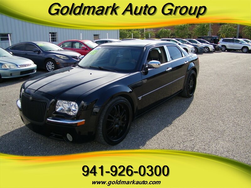 2006 Chrysler 300C   - Photo 1 - Sarasota, FL 34233
