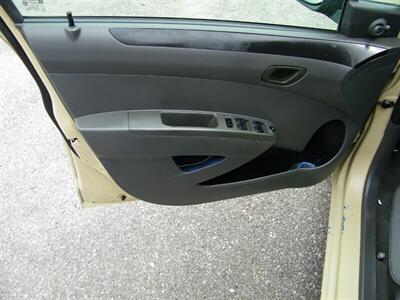 2014 Chevrolet Spark LS Manual - Photo 15 - Sarasota, FL 34233
