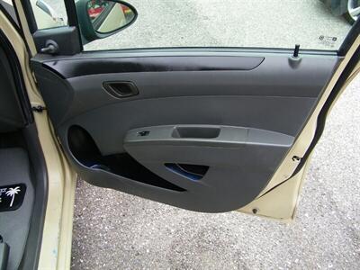 2014 Chevrolet Spark LS Manual - Photo 13 - Sarasota, FL 34233