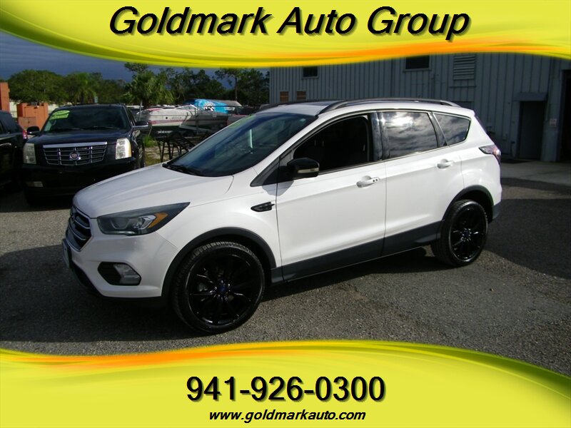 2017 Ford Escape Titanium   - Photo 1 - Sarasota, FL 34233