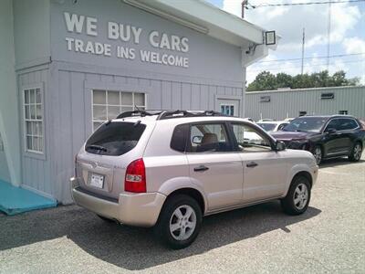 2006 Hyundai TUCSON GL - Photo 7 - Sarasota, FL 34233