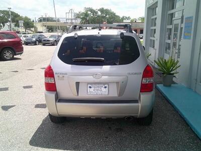 2006 Hyundai TUCSON GL - Photo 4 - Sarasota, FL 34233