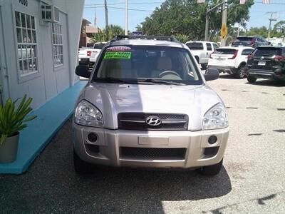2006 Hyundai TUCSON GL - Photo 2 - Sarasota, FL 34233