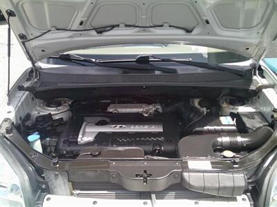 2006 Hyundai TUCSON GL - Photo 20 - Sarasota, FL 34233