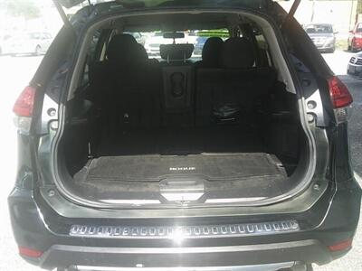 2018 Nissan Rogue SV - Photo 14 - Sarasota, FL 34233