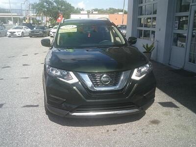 2018 Nissan Rogue SV - Photo 7 - Sarasota, FL 34233
