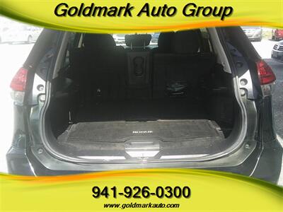 2018 Nissan Rogue SV - Photo 13 - Sarasota, FL 34233