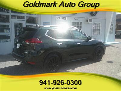 2018 Nissan Rogue SV - Photo 4 - Sarasota, FL 34233