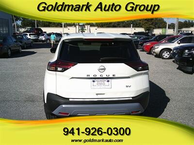 2023 Nissan Rogue SV   - Photo 4 - Sarasota, FL 34233