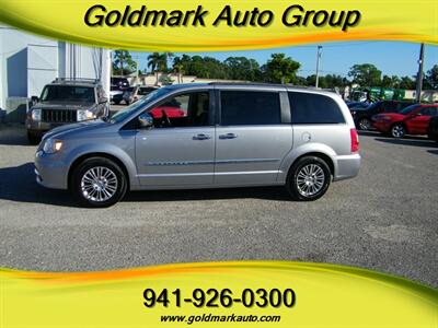 2013 Chrysler Town & Country Touring-L   - Photo 3 - Sarasota, FL 34233