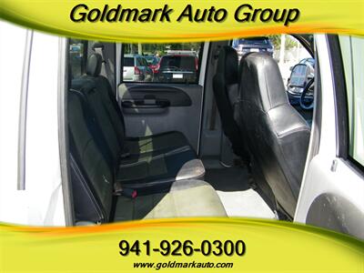 2006 Ford F-350 XLT - Photo 12 - Sarasota, FL 34233