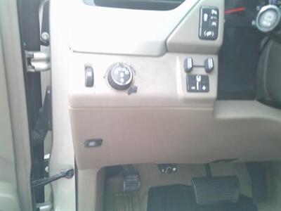 2017 GMC Yukon SLT - Photo 23 - Sarasota, FL 34233