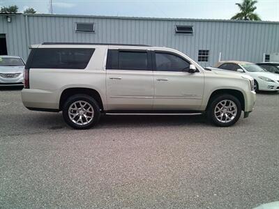 2017 GMC Yukon SLT - Photo 8 - Sarasota, FL 34233