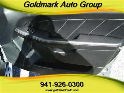 2015 Mercedes-Benz GL 450 4MATIC - Photo 11 - Sarasota, FL 34233