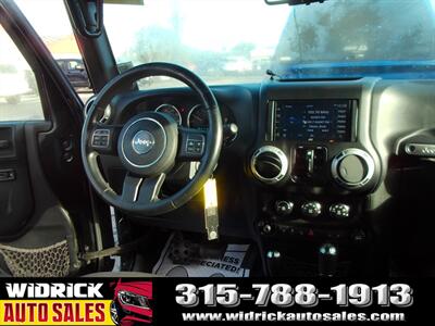 2013 Jeep Wrangler Unlimited Sahara   - Photo 6 - Watertown, NY 13601