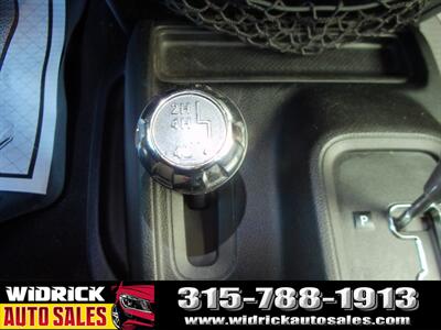 2013 Jeep Wrangler Unlimited Sahara   - Photo 9 - Watertown, NY 13601