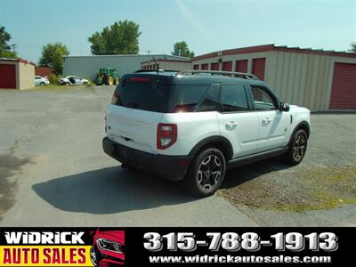 2022 Ford Bronco Sport Outer Banks   - Photo 13 - Watertown, NY 13601