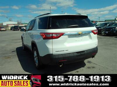 2020 Chevrolet Traverse LT Cloth   - Photo 7 - Watertown, NY 13601