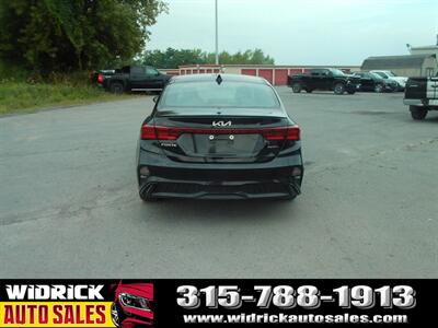 2022 Kia Forte GT-Line - Photo 6 - Watertown, NY 13601