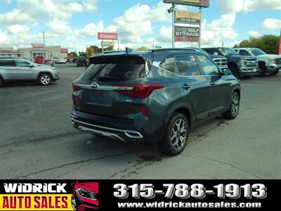 2021 Kia Seltos EX   - Photo 5 - Watertown, NY 13601