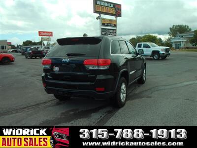 2018 Jeep Grand Cherokee Laredo   - Photo 5 - Watertown, NY 13601