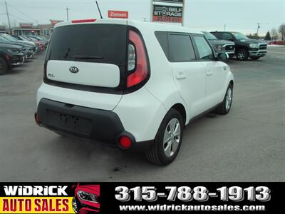 2015 Kia Soul - Photo 11 - Watertown, NY 13601
