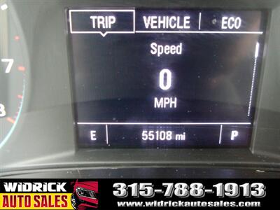 2022 Chevrolet Malibu LT   - Photo 9 - Watertown, NY 13601