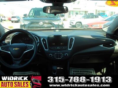 2022 Chevrolet Malibu LT - Photo 6 - Watertown, NY 13601