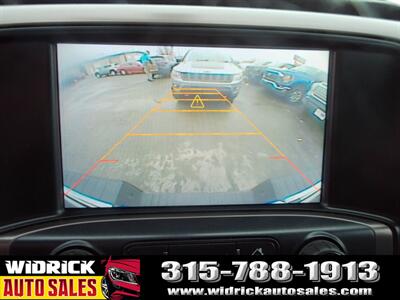 2015 GMC Sierra 1500 SLE   - Photo 9 - Watertown, NY 13601