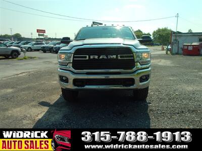 2019 RAM 3500 Big Horn   - Photo 2 - Watertown, NY 13601