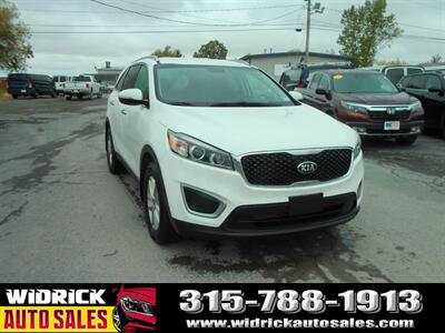 2018 Kia Sorento LX   - Photo 1 - Watertown, NY 13601