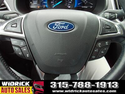 2022 Ford Edge SEL   - Photo 8 - Watertown, NY 13601
