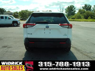 2020 Toyota RAV4 Hybrid LE   - Photo 6 - Watertown, NY 13601