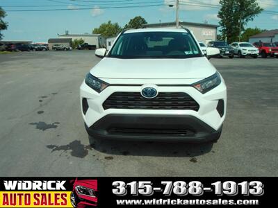 2020 Toyota RAV4 Hybrid LE   - Photo 2 - Watertown, NY 13601