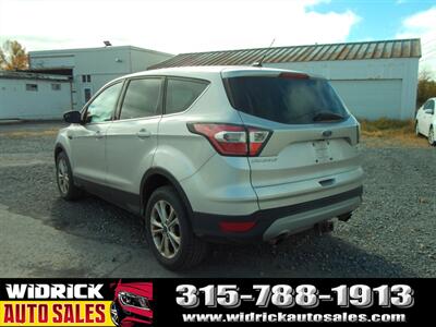 2017 Ford Escape SE   - Photo 7 - Watertown, NY 13601