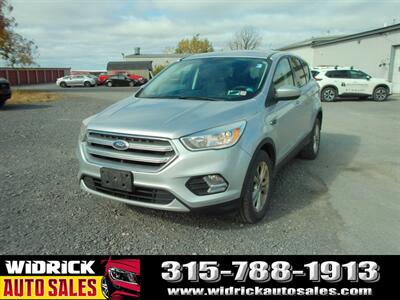 2017 Ford Escape SE   - Photo 3 - Watertown, NY 13601