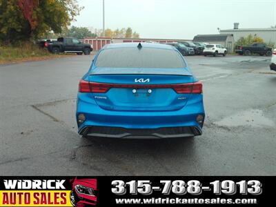 2023 Kia Forte GT-Line   - Photo 6 - Watertown, NY 13601