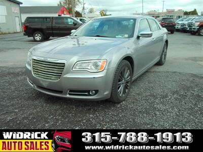 2014 Chrysler 300C   - Photo 3 - Watertown, NY 13601