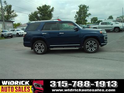 2018 Toyota 4Runner SR5   - Photo 4 - Watertown, NY 13601