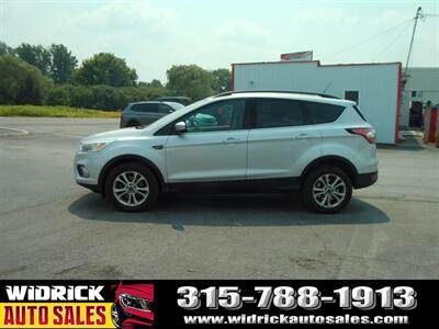 2018 Ford Escape SE   - Photo 8 - Watertown, NY 13601