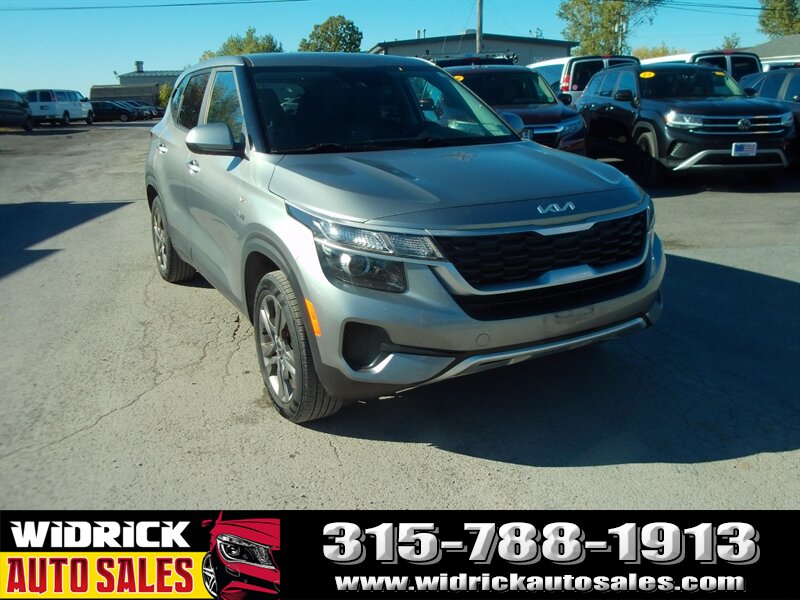 2023 Kia Seltos LX - Photo 1 - Watertown, NY 13601