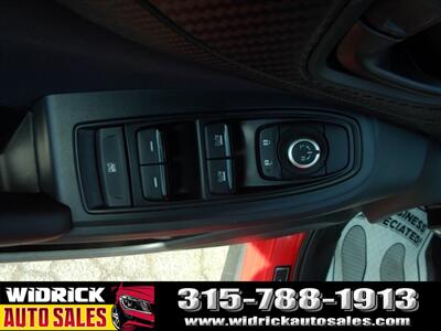 2021 Subaru Crosstrek Premium   - Photo 9 - Watertown, NY 13601