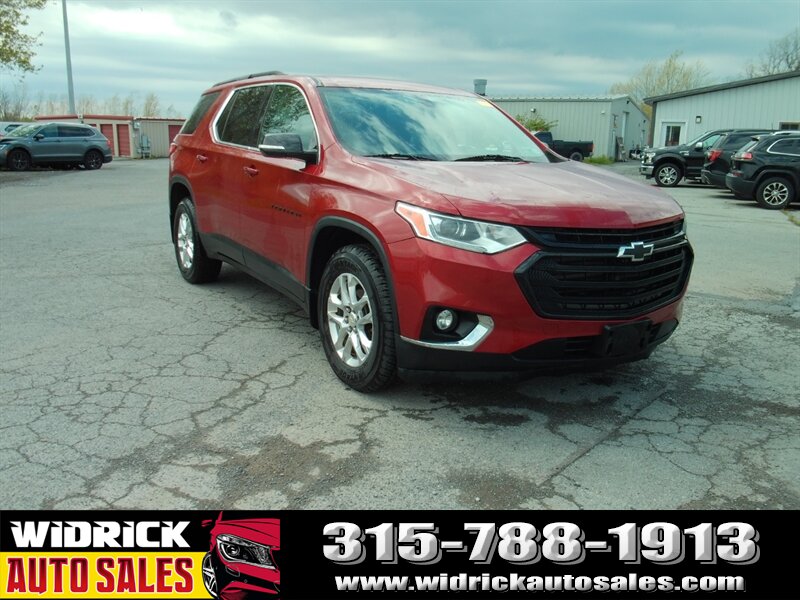 2019 Chevrolet Traverse LT Cloth   - Photo 1 - Watertown, NY 13601